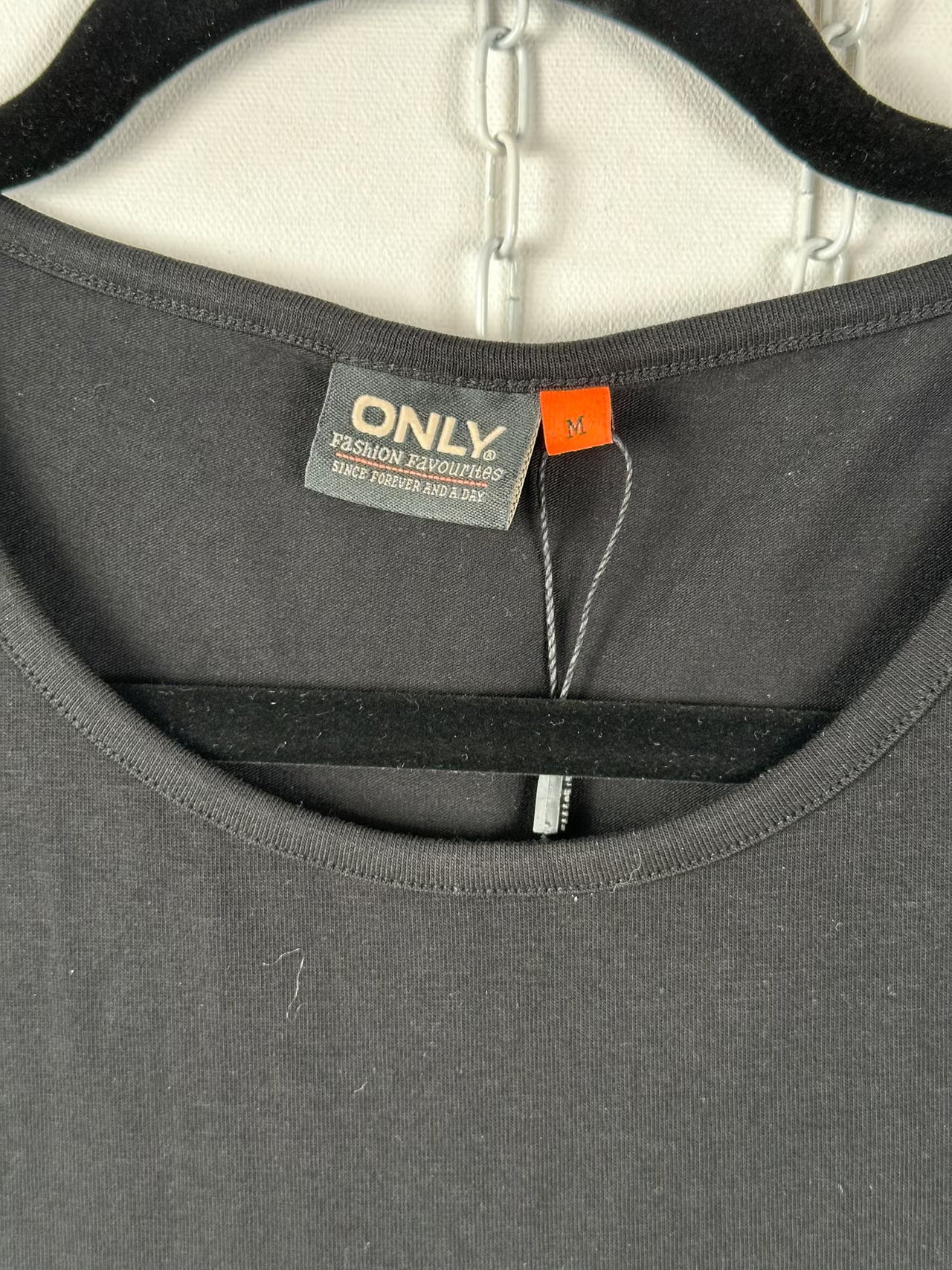 ONLY musta perusmekko, koko M – uusi