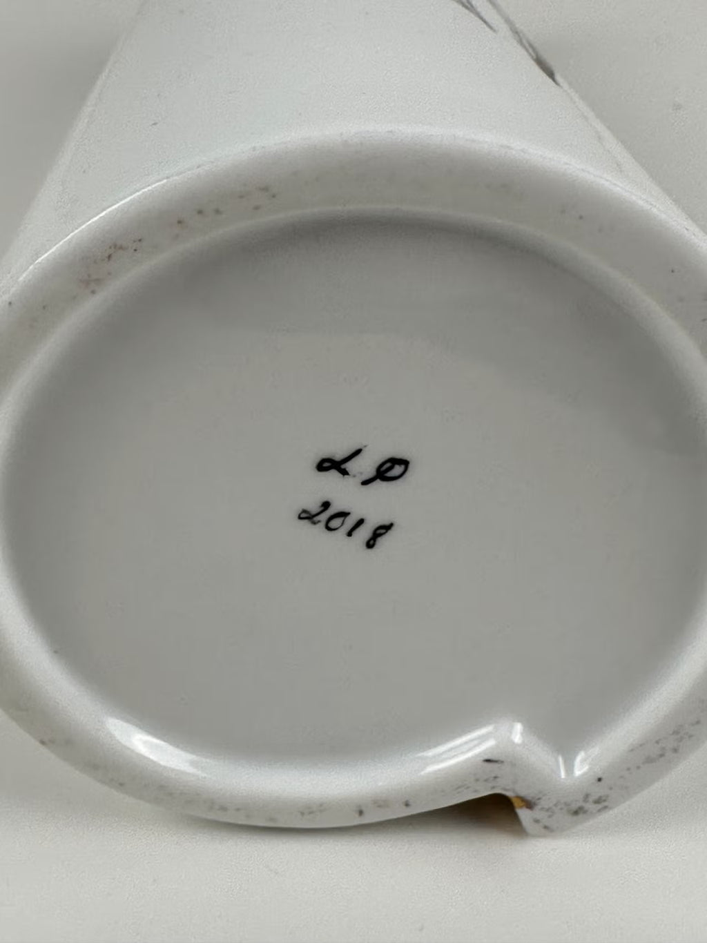 Uniikki moderni taidevaasi (32 cm)