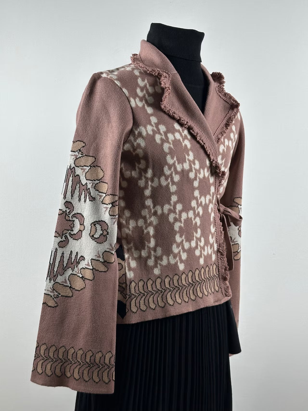 Odd Molly neulejakku