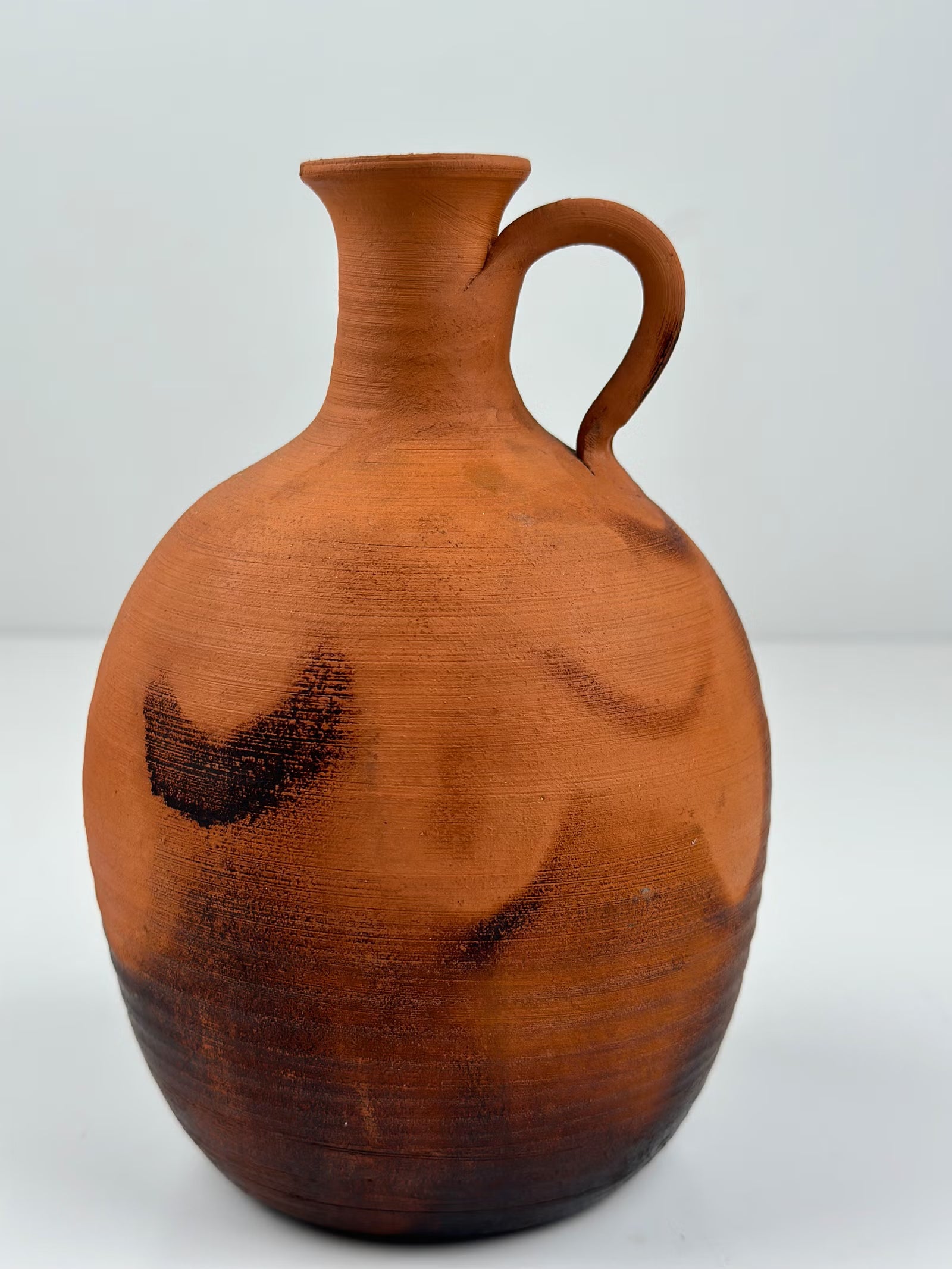 Erja Koskela – savupoltettu kannu