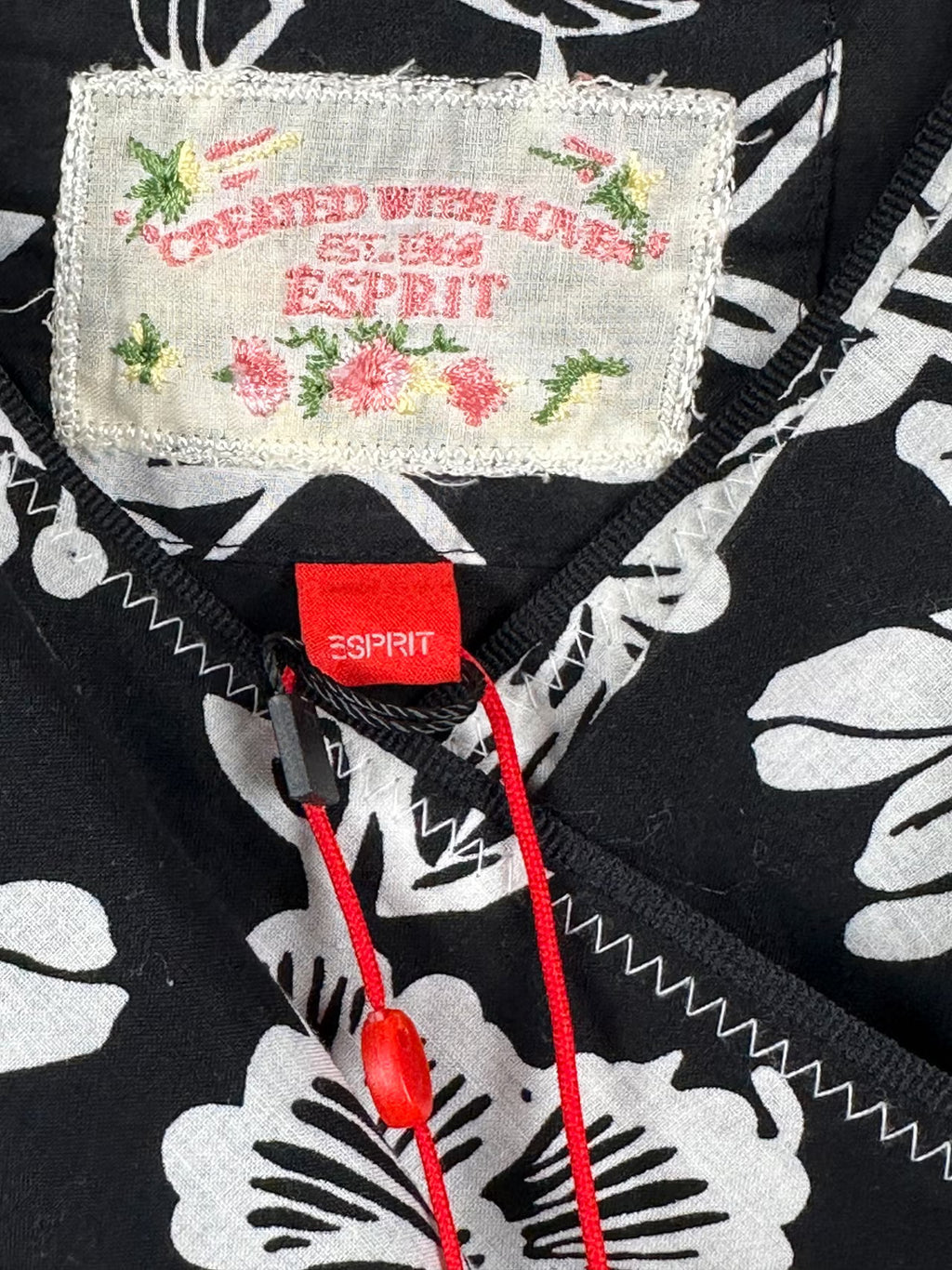 Esprit kukkamekko, koko 40