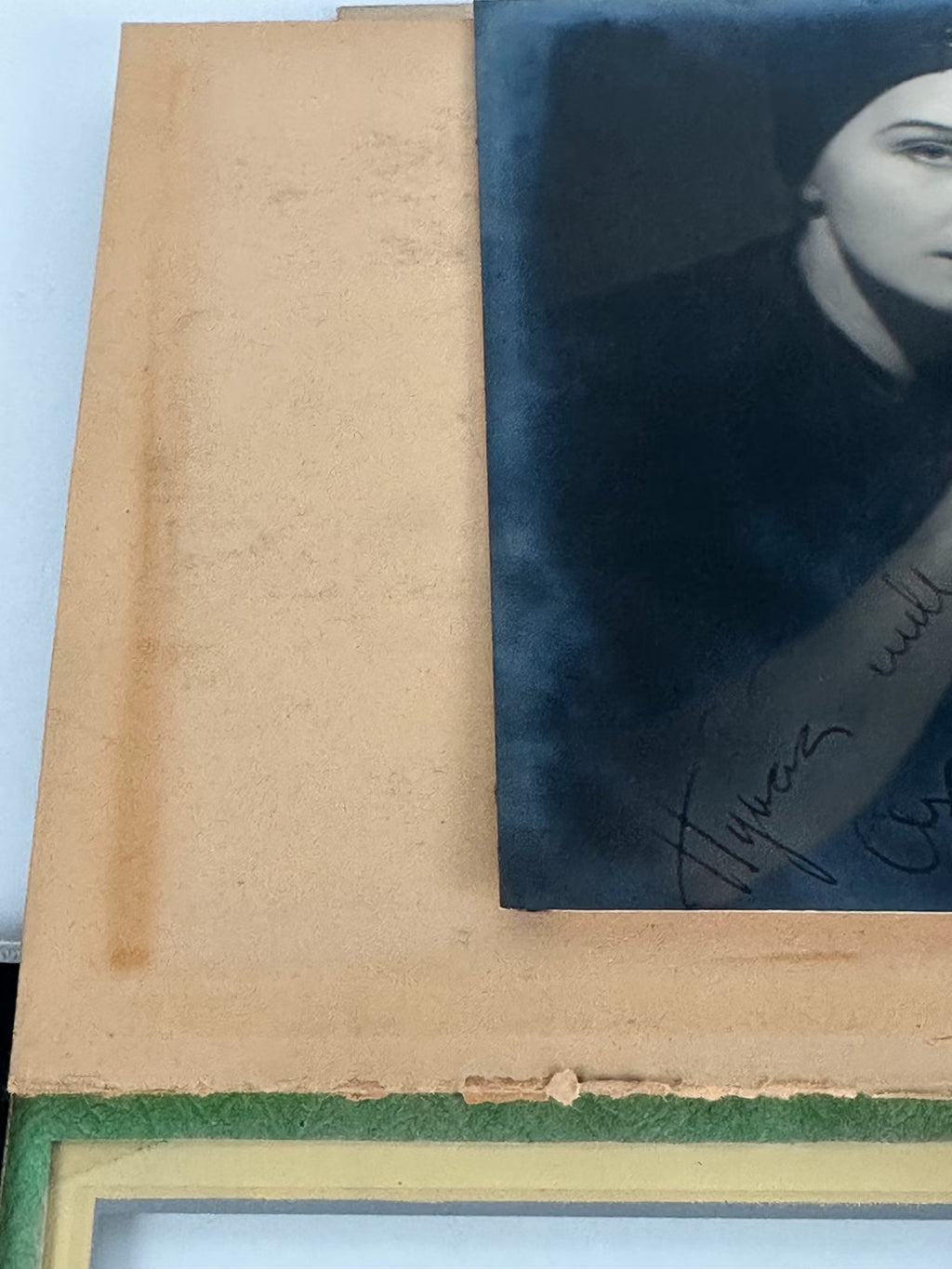 Ella Eronen – alkuperäinen valokuva omistuskirjoituksella