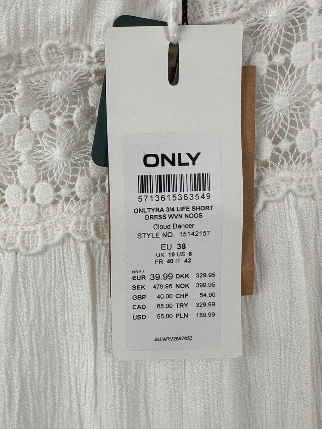 ONLY valkoinen viskoosimekko 3/4-hihoilla