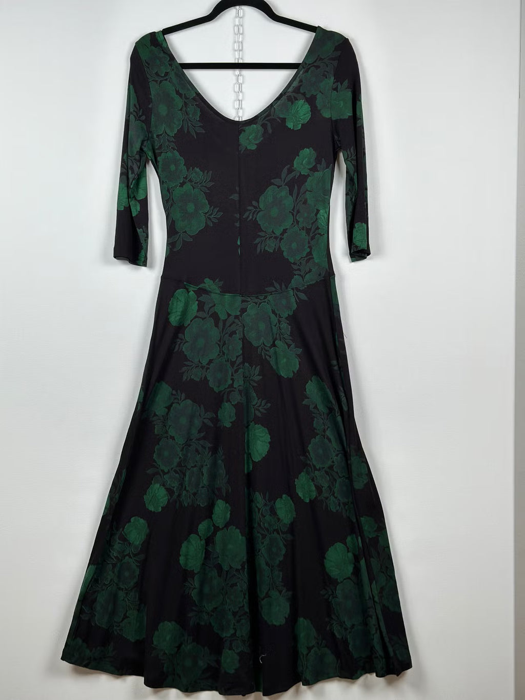🌿 Desigual viskoosimekko – koko M – uusi | Jackpot Second Hand