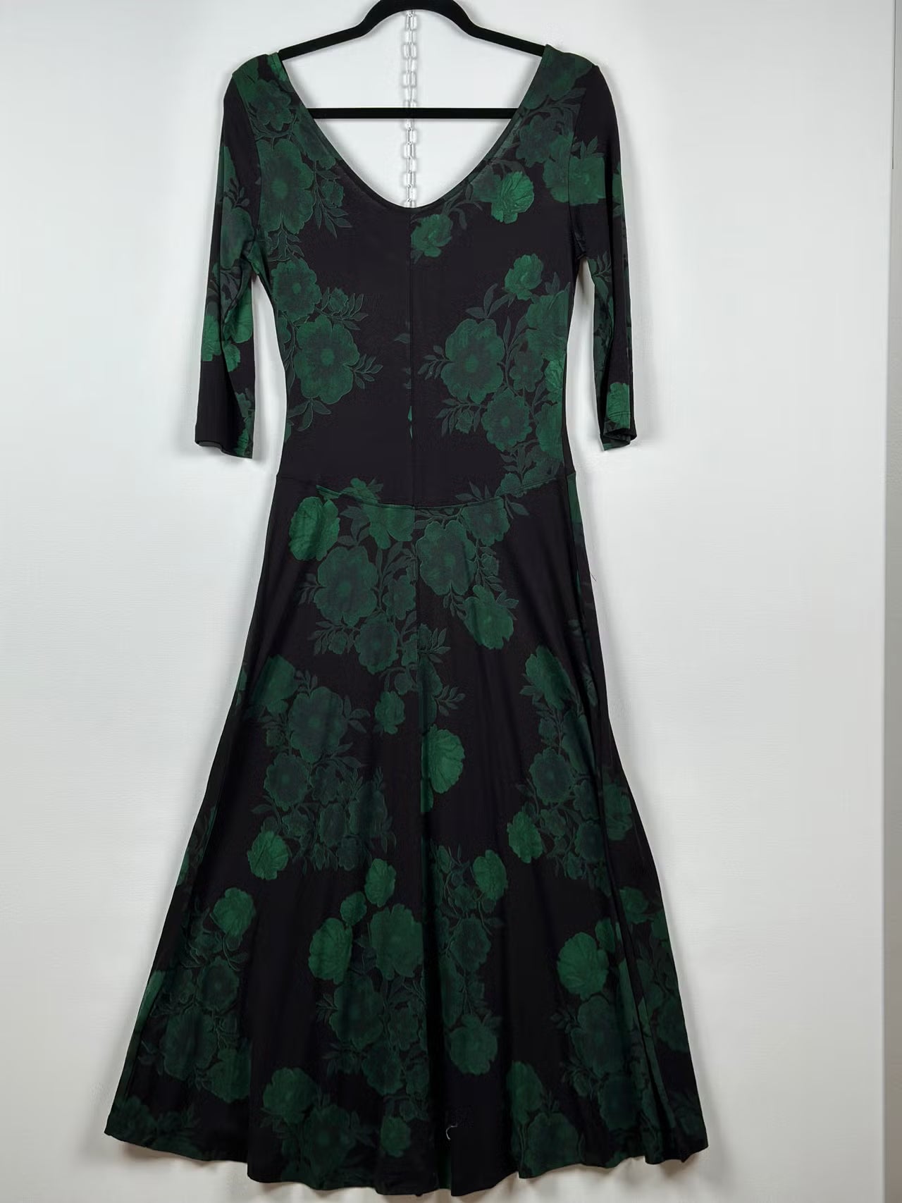 🌿 Desigual viskoosimekko – koko M – uusi | Jackpot Second Hand