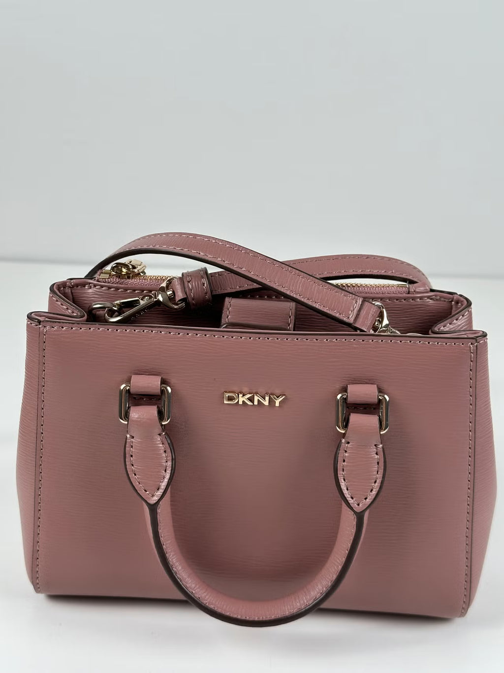 DKNY Bryant Mini Shopper -nahkalaukku, roosa