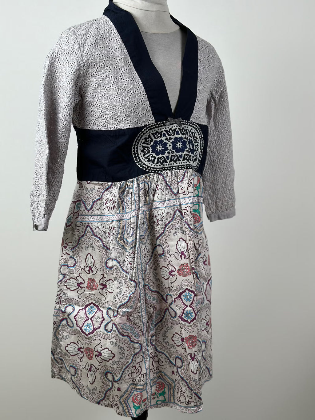 Odd Molly medaljonkimekko (koko M)