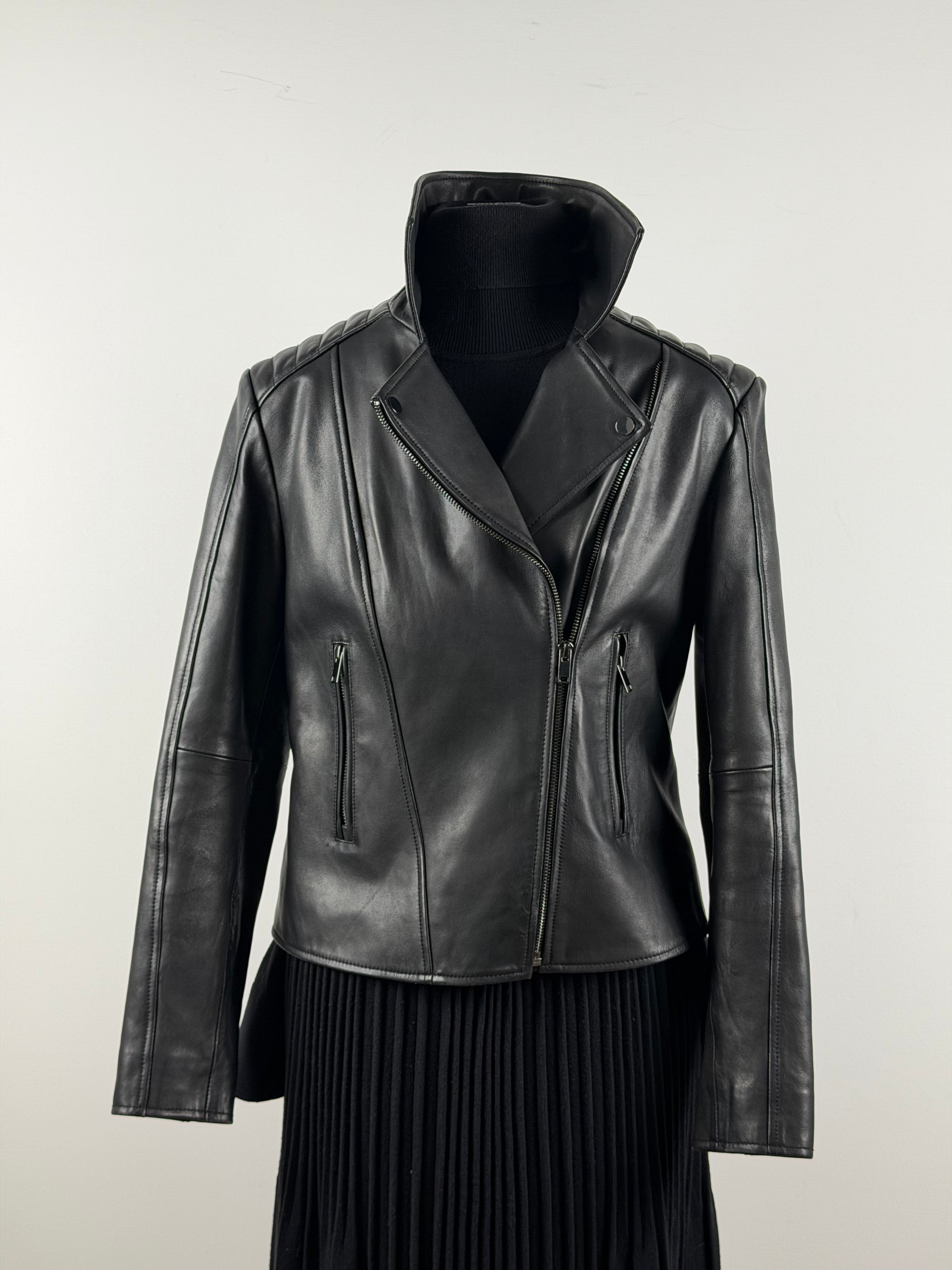 Cut & Pret nahkatakki – Design by Stockmann