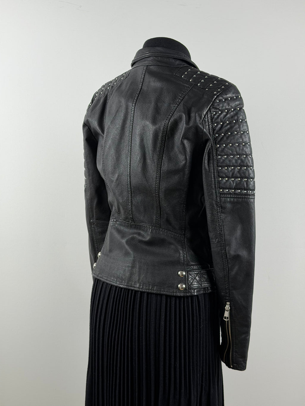 Jofama by Kristine Ullebø nahkatakki – koko 38