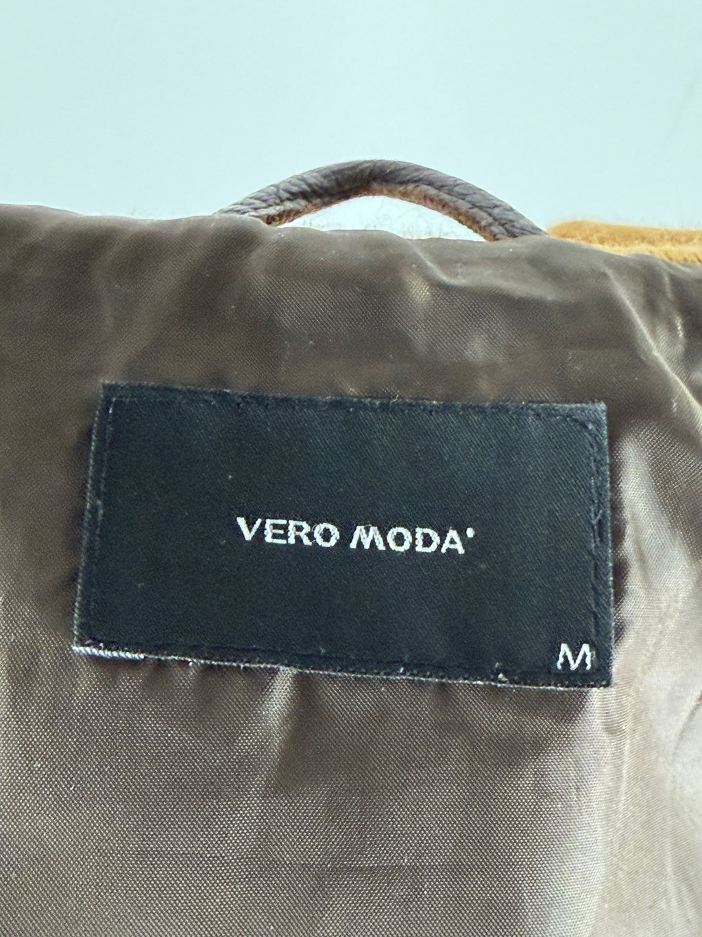 Vero Moda “Claudia” vintage nahkatakki – koko M