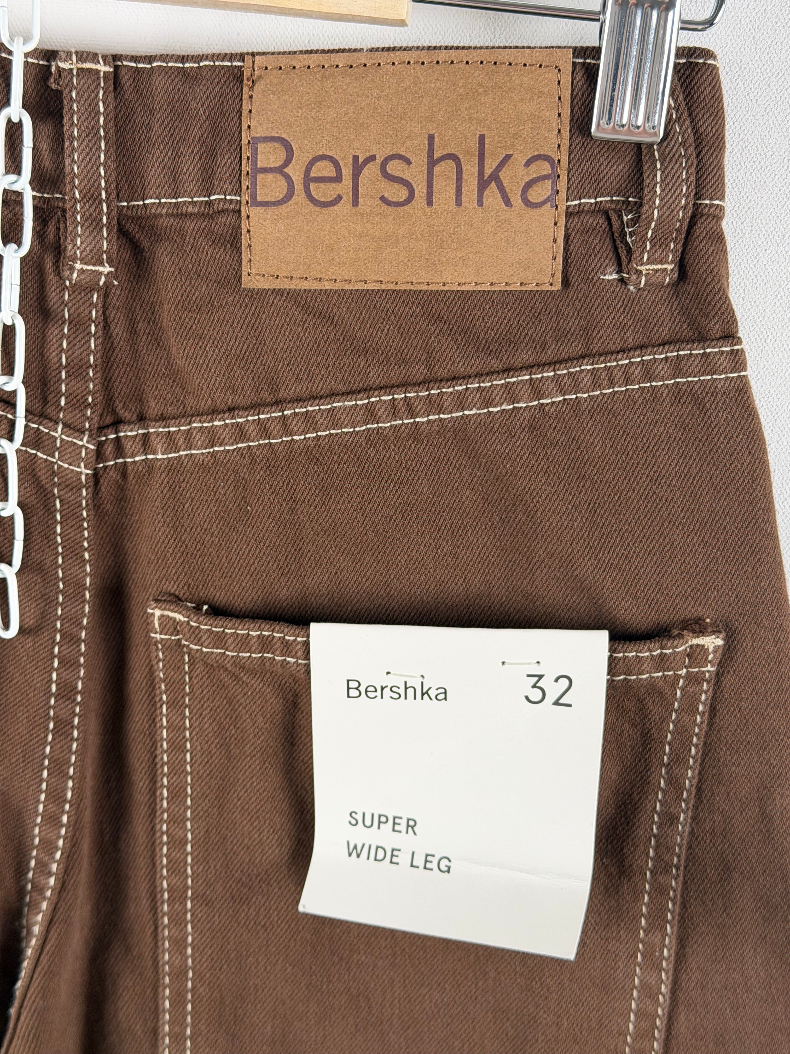 Bershka wide leg farkut – korkea vyötärö (EU 32, uudet)