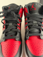 Air Jordan 1 Mid – Bred – EU 36.5