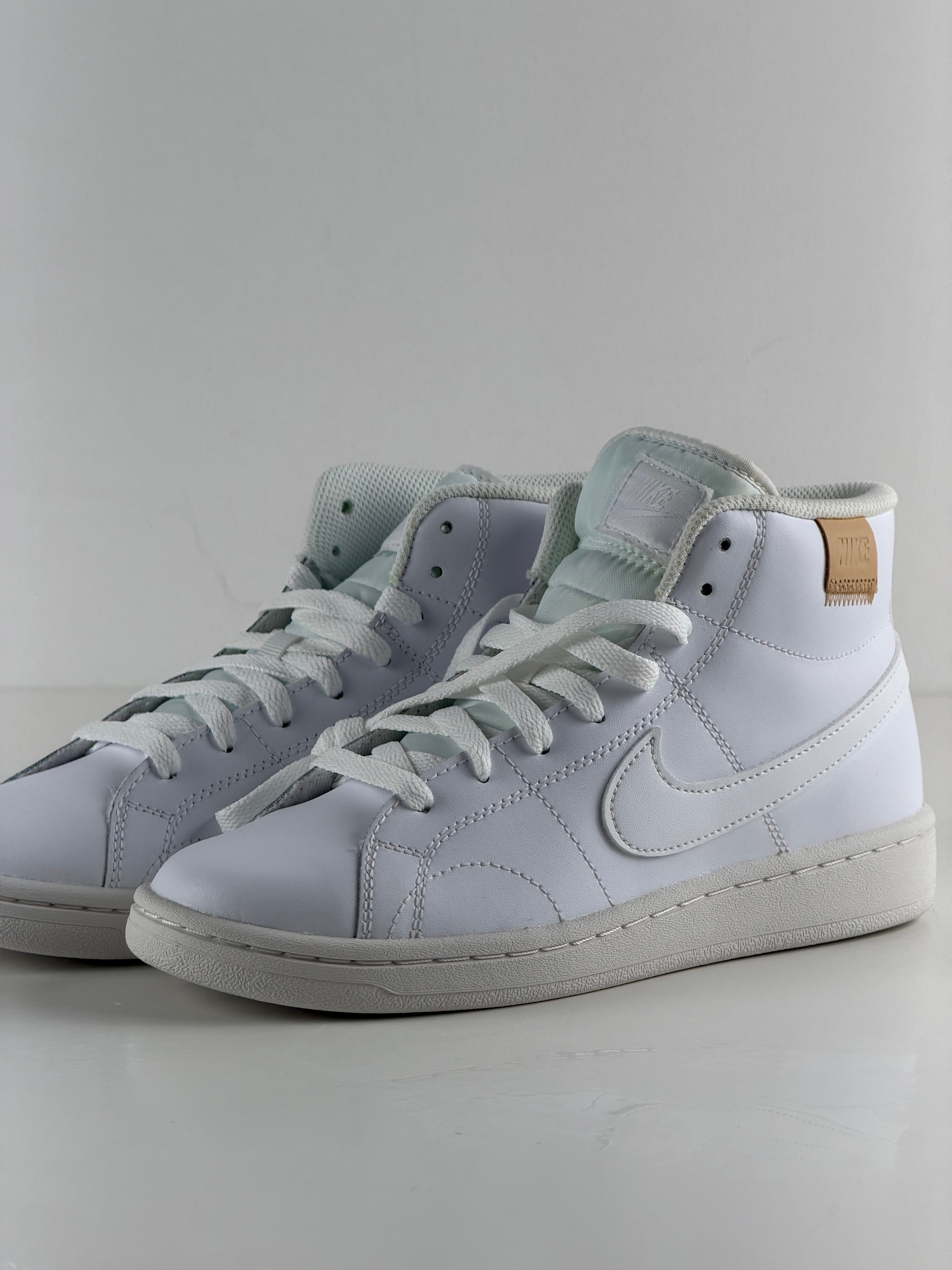 Nike Court Royale Mid