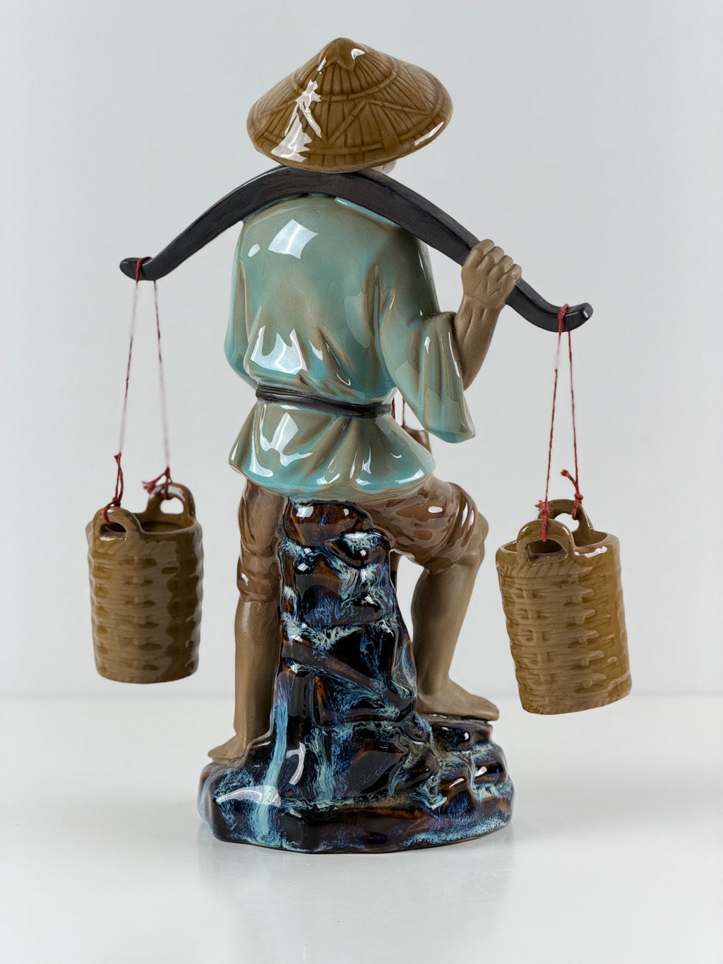 Shiwan Chinese Fisherman – suuri lasitettu kiinalainen keramiikkafiguuri 33 cm