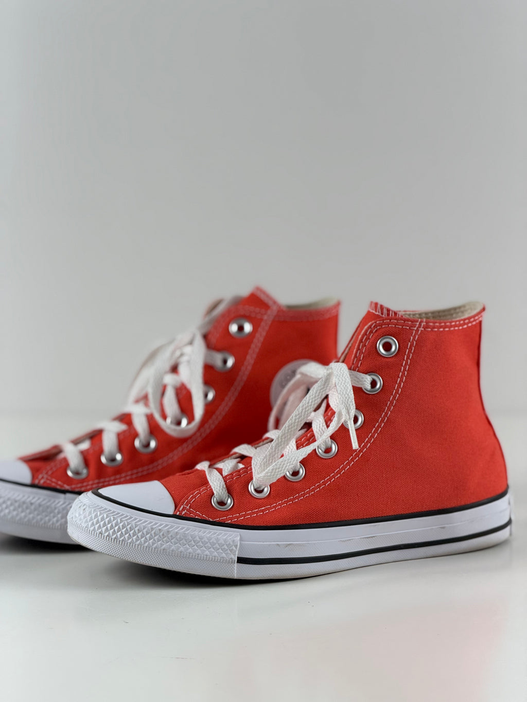 Converse Chuck Taylor All Star Hi – Neon Orange – käyttämättömät – koko 36.5