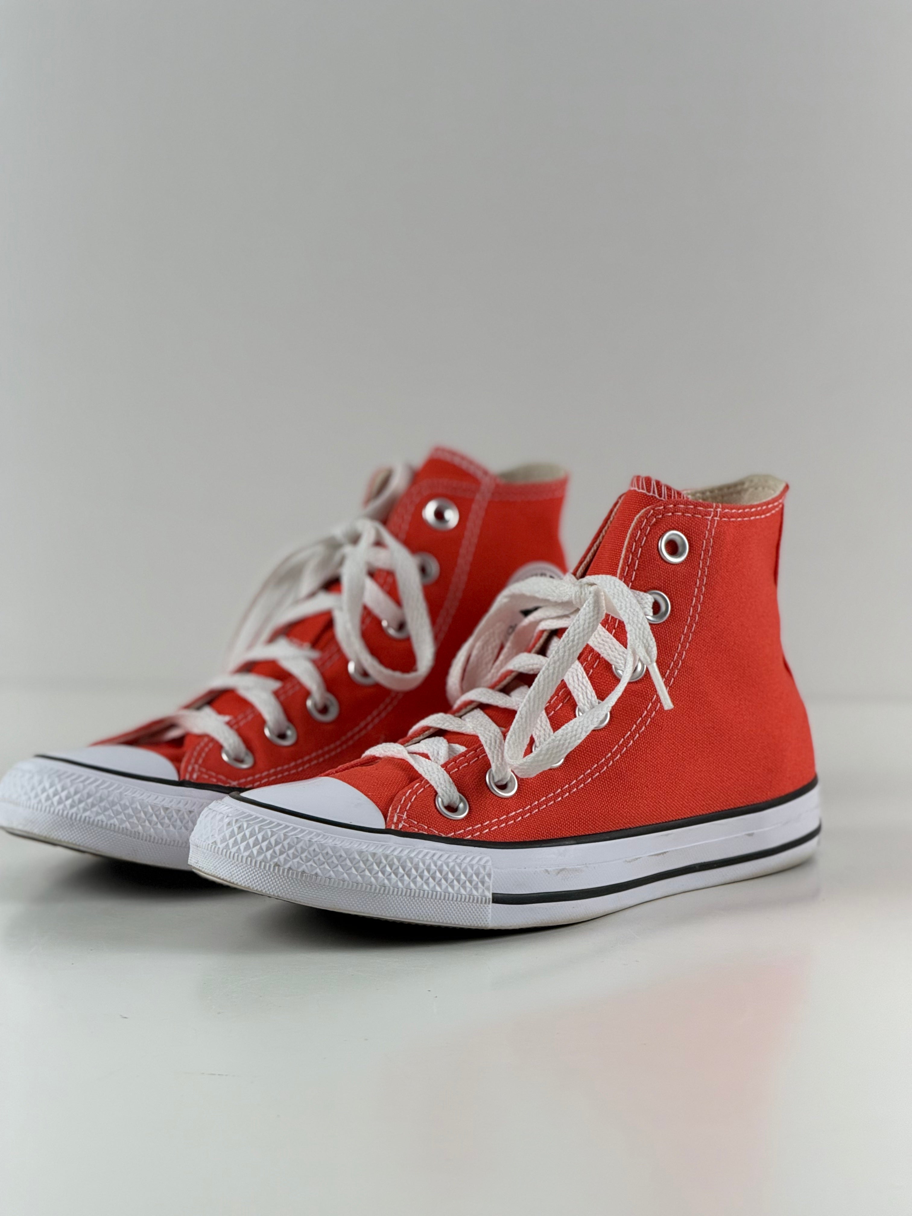 Converse Chuck Taylor All Star Hi – Neon Orange – käyttämättömät – koko 36.5