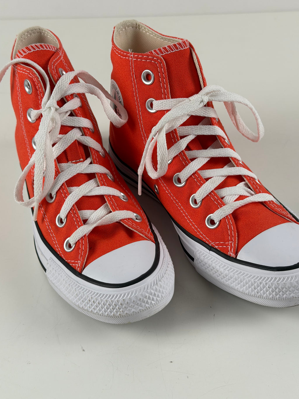 Converse Chuck Taylor All Star Hi – Neon Orange – käyttämättömät – koko 36.5