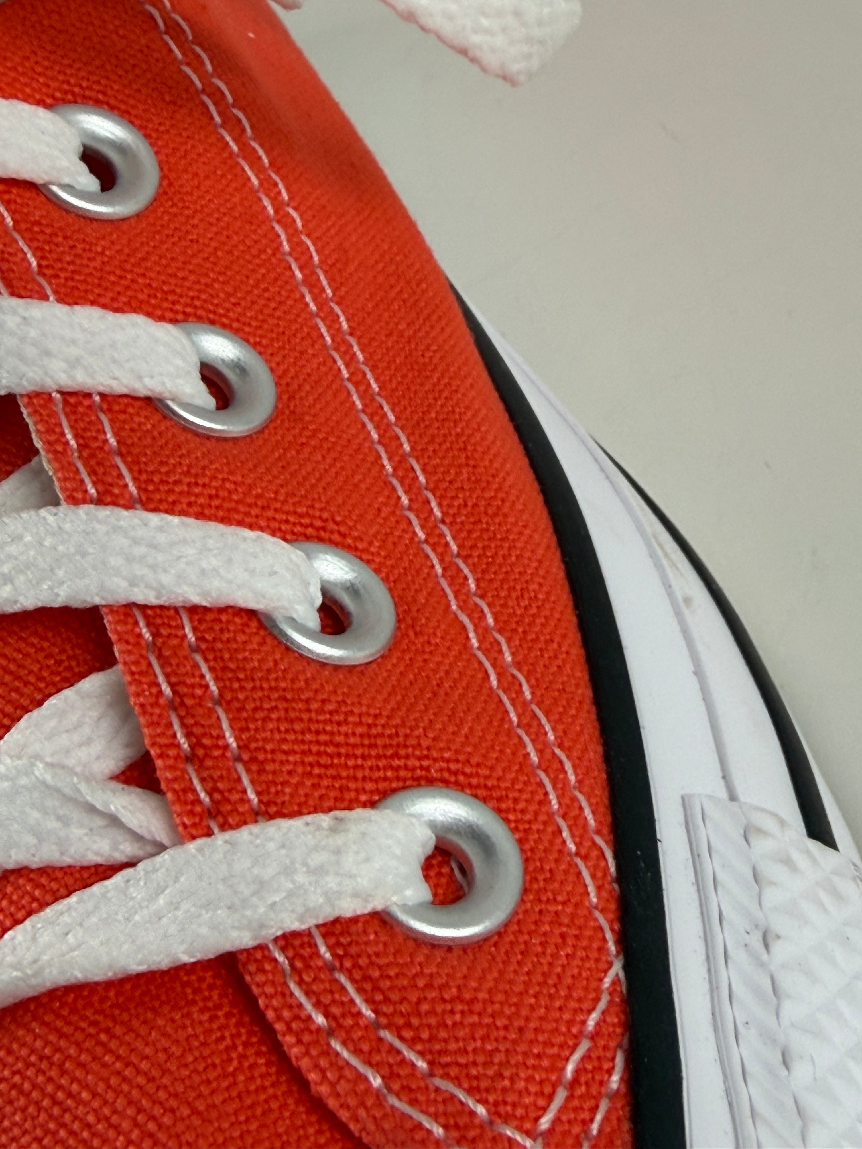 Converse Chuck Taylor All Star Hi – Neon Orange – käyttämättömät – koko 36.5