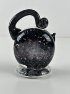 Taikayön Lasipaja – musta lasikissa