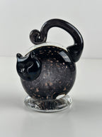 Taikayön Lasipaja – musta lasikissa