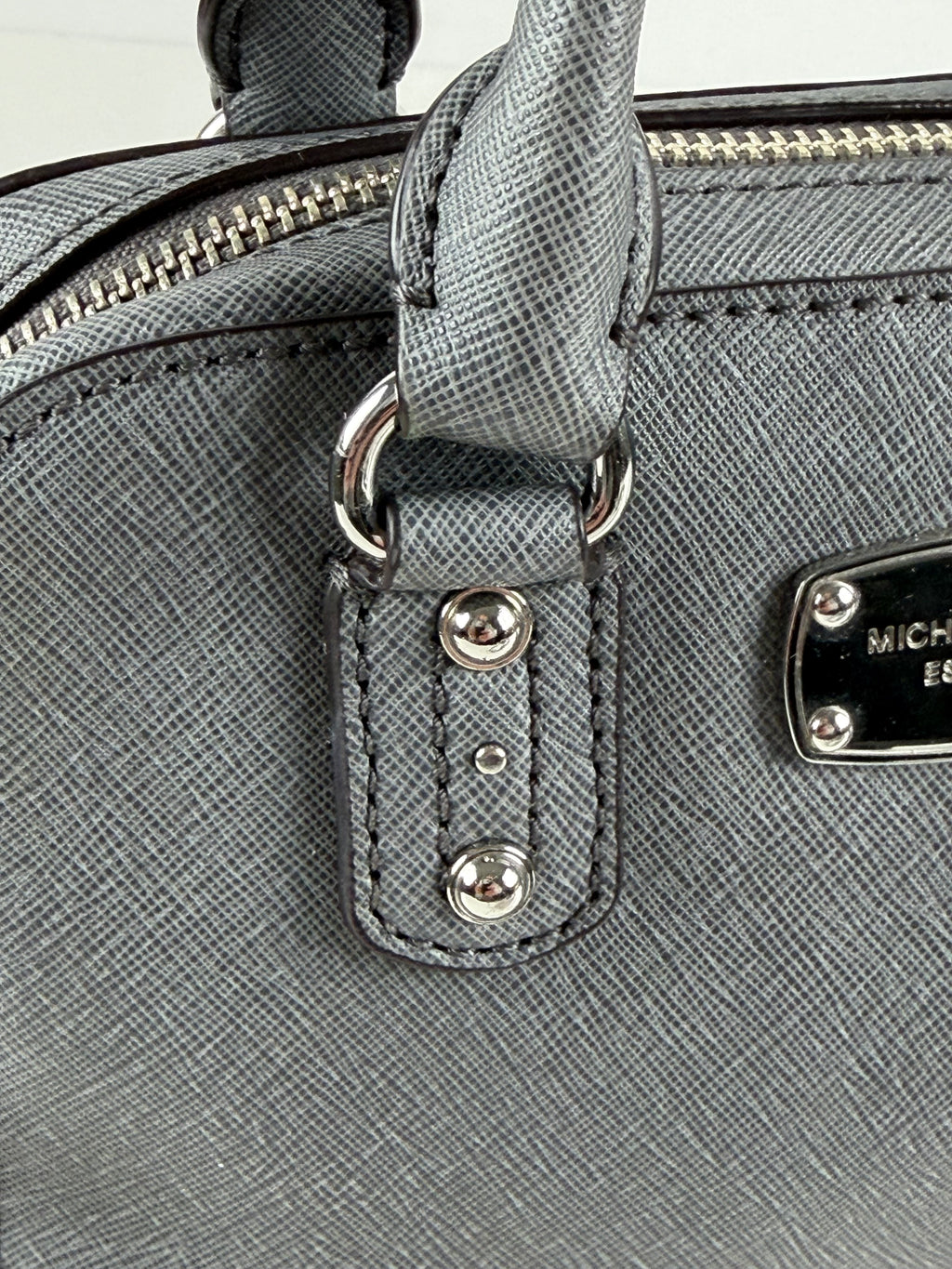 Michael Kors harmaa crossbody / pikkulaukku