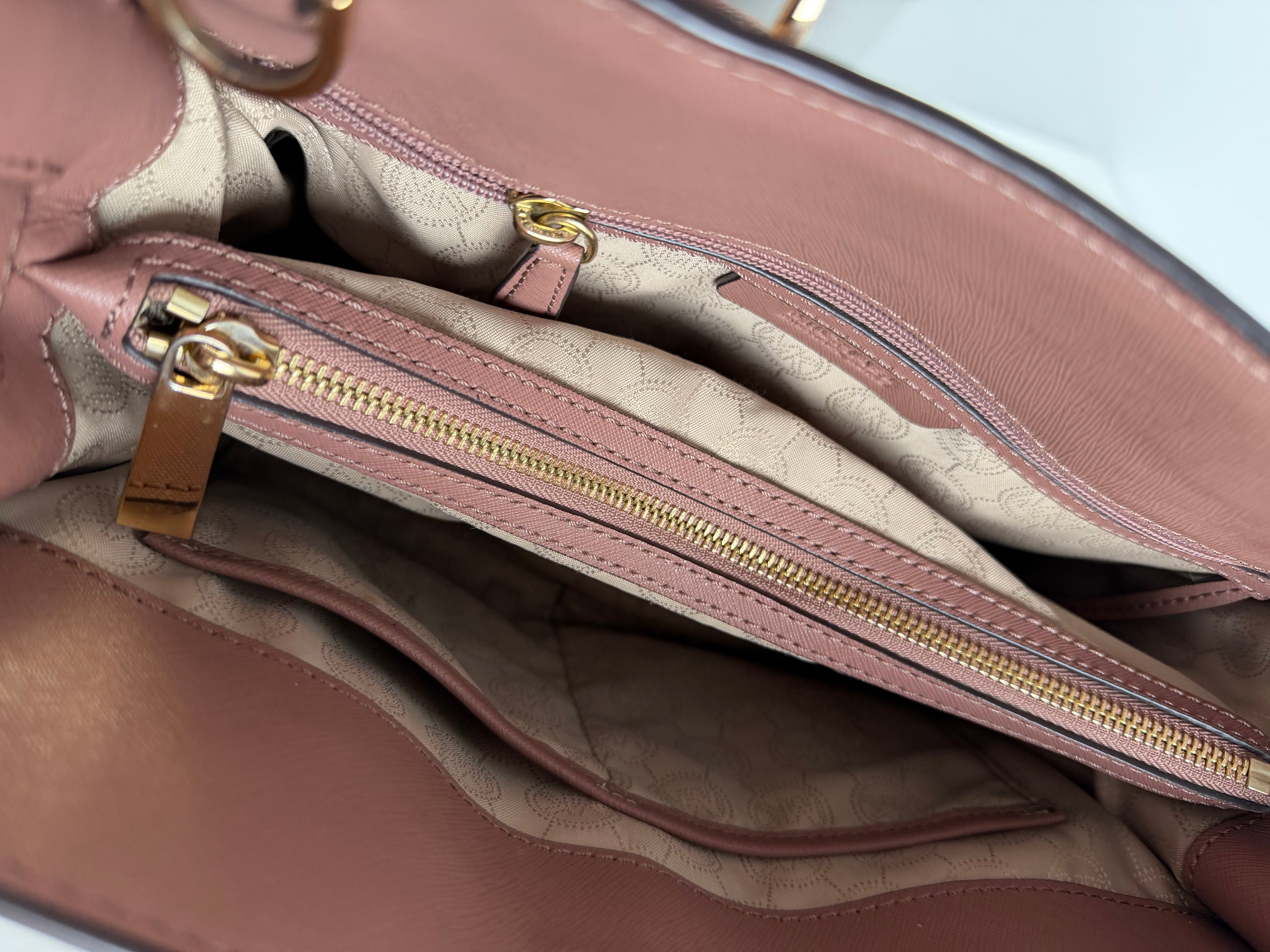Michael Kors nahkalaukku, vanha roosa – aitoa saffiano-nahkaa