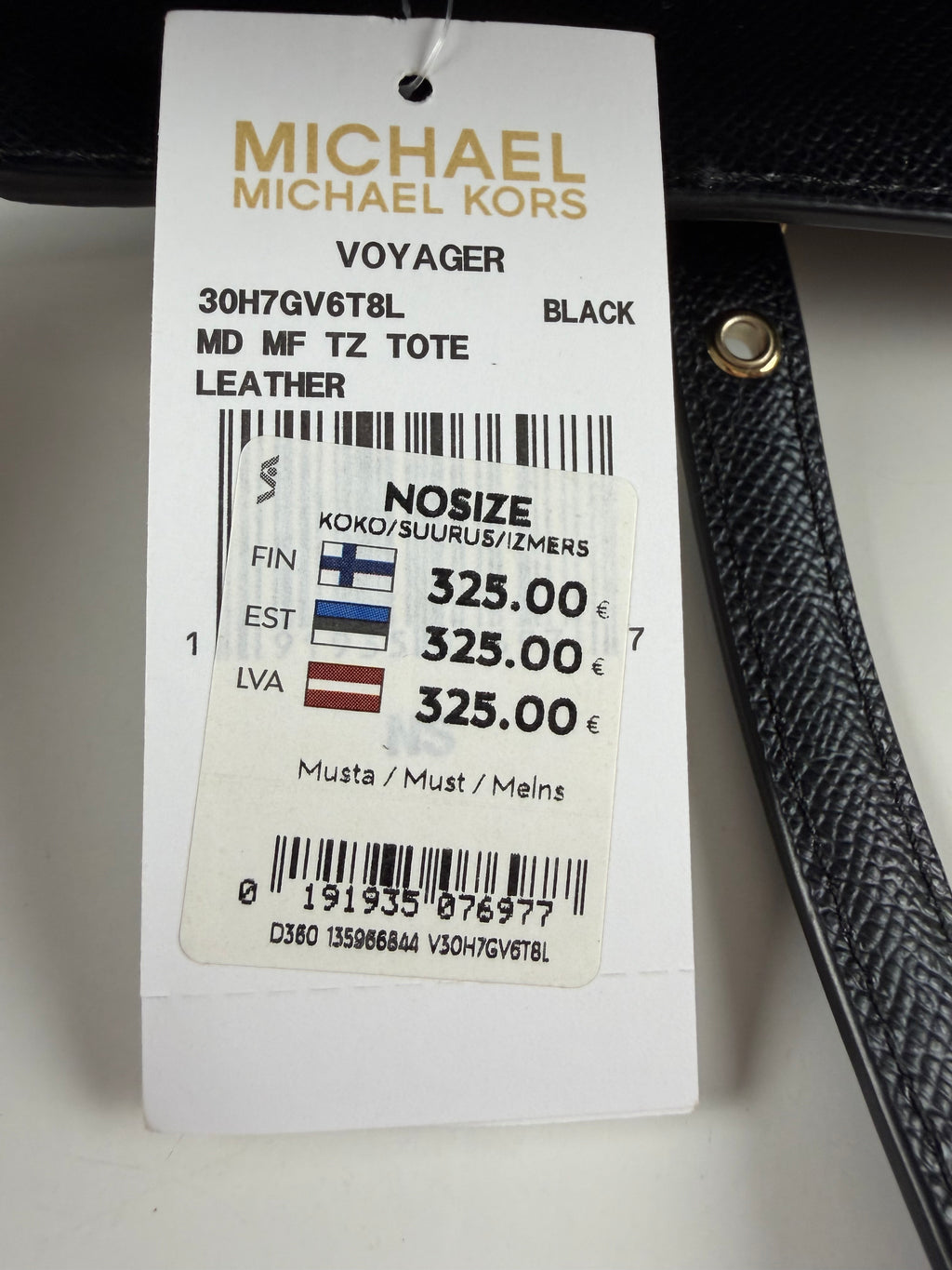 Michael Kors Voyager Medium Multifunction Tote Leather – musta nahkalaukku