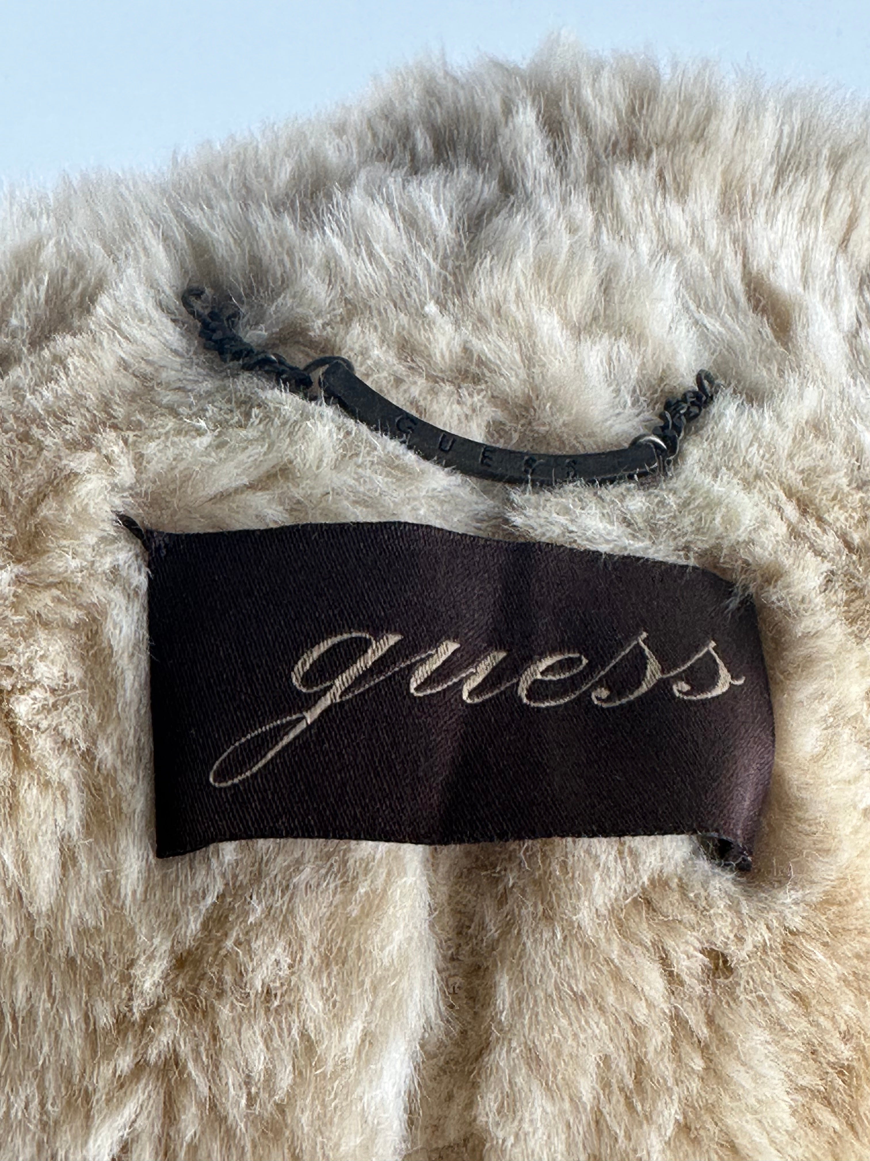 Guess – aito nahkainen teddyvuorattu takki