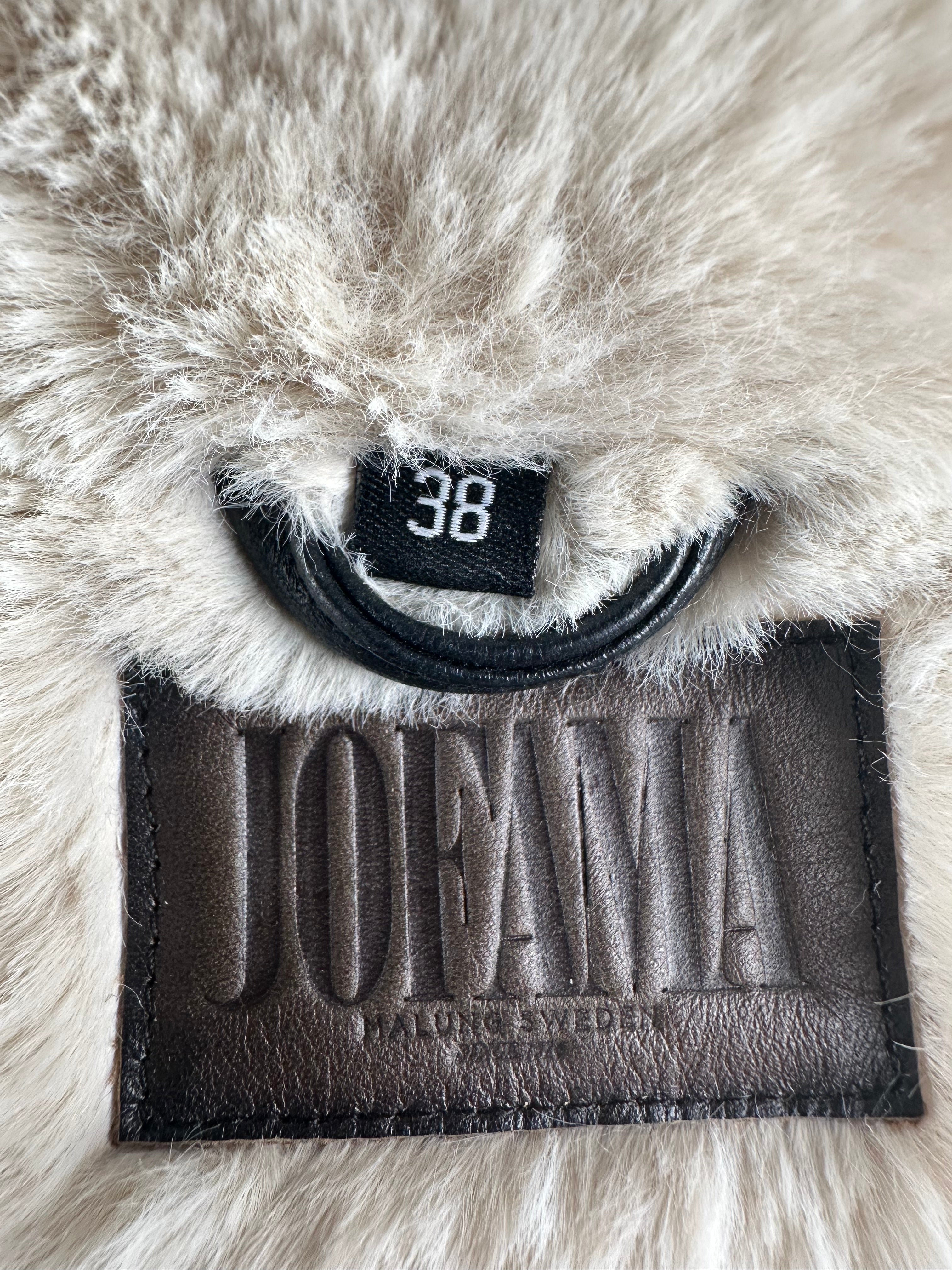 Jofama Bella – Naisten musta biker-nahkatakki teddyvuorella (koko 38)