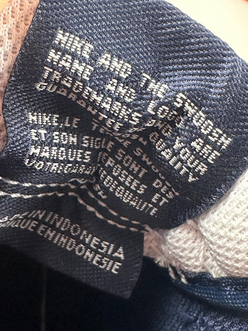 Nike Dunk Low (GS) – White / Midnight Navy