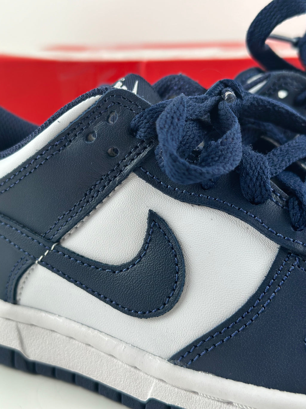 Nike Dunk Low (GS) – White / Midnight Navy