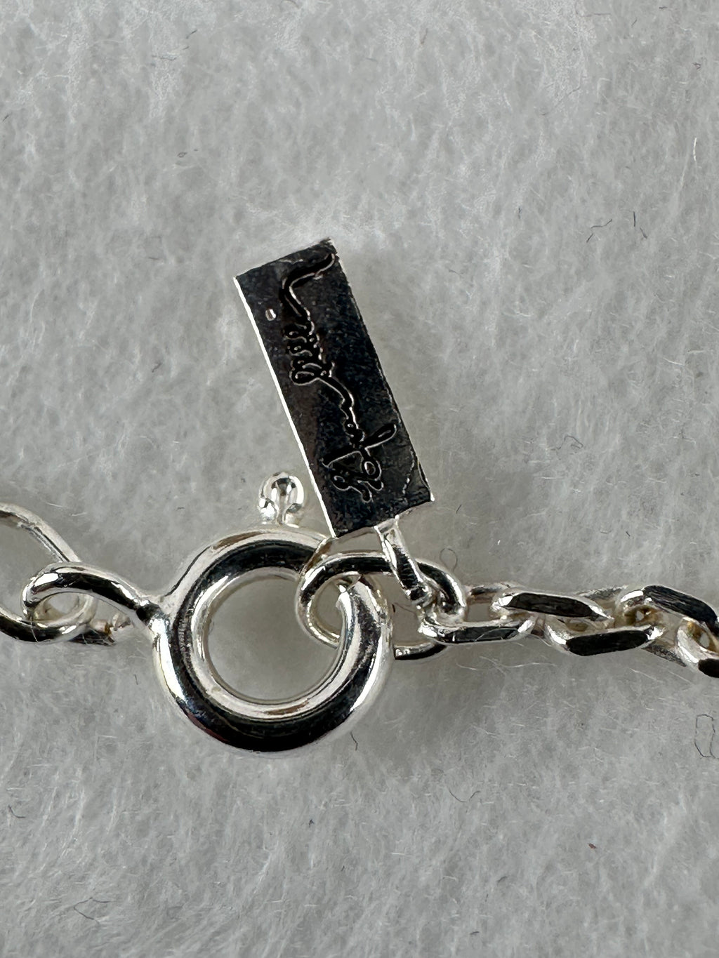 💎 Efva Attling – Sterling‑hopeinen kaulakoru