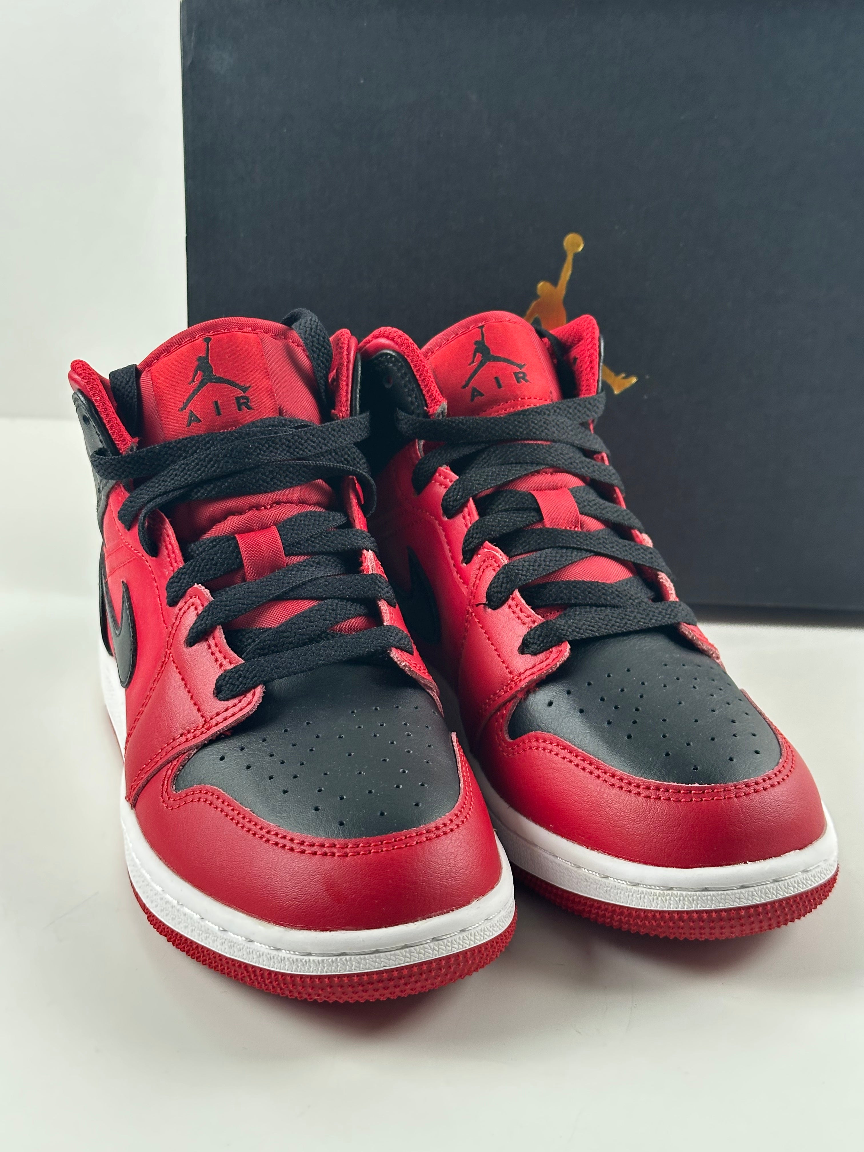 Air Jordan 1 Mid (GS) – Gym Red / Black / White
