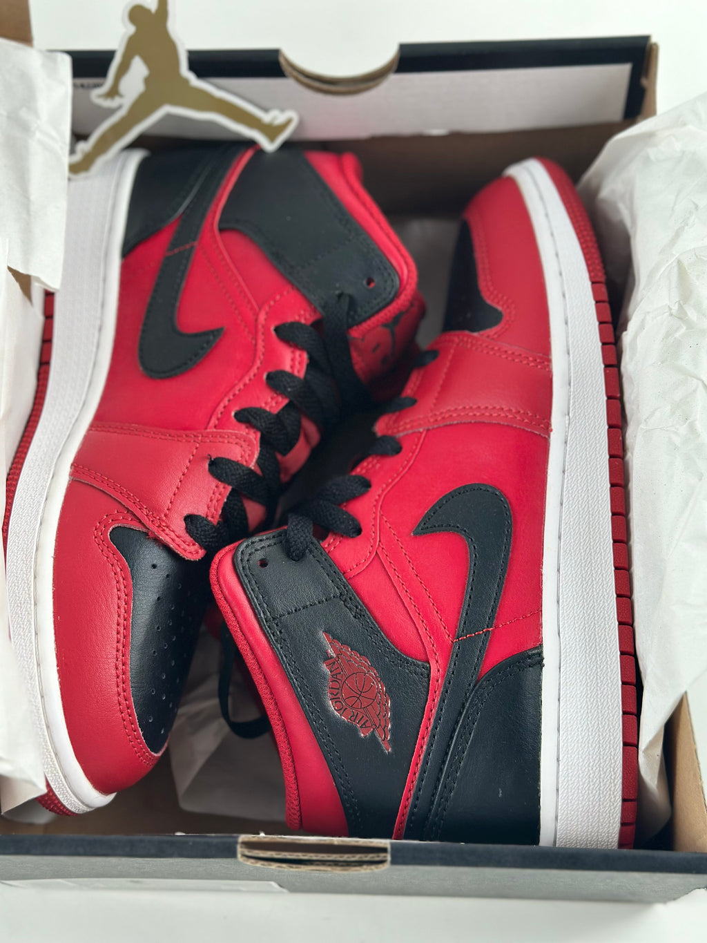 Air Jordan 1 Mid (GS) – Gym Red / Black / White