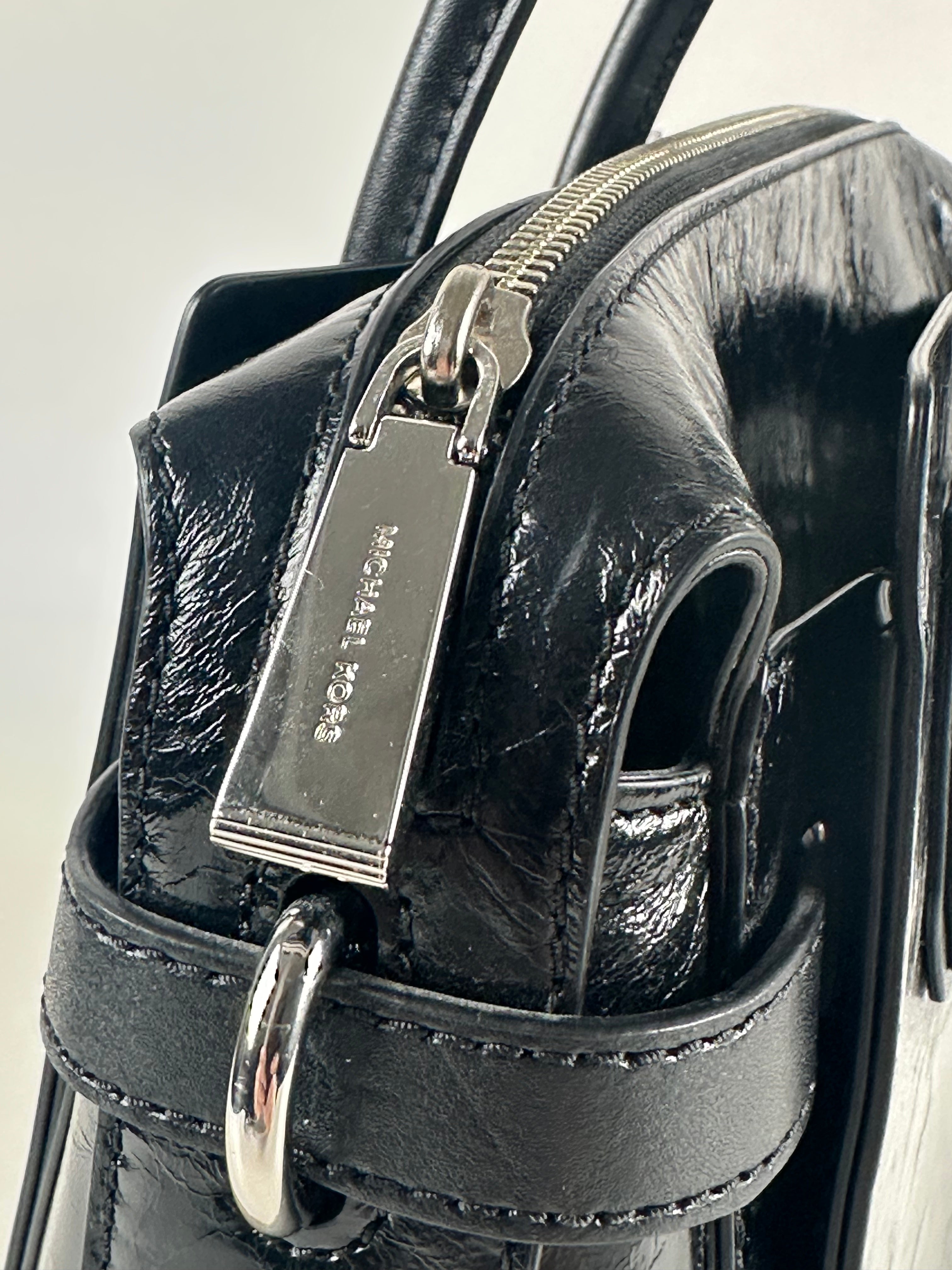 🖤 Michael Kors Sample -nahkalaukku – musta (uusi)