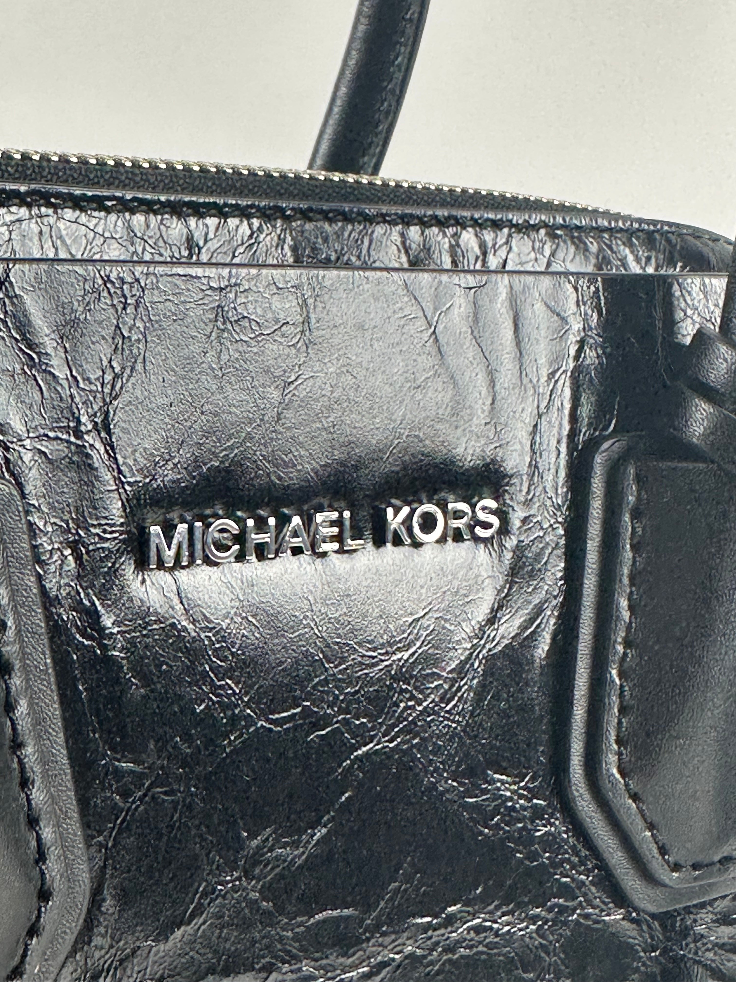 🖤 Michael Kors Sample -nahkalaukku – musta (uusi)