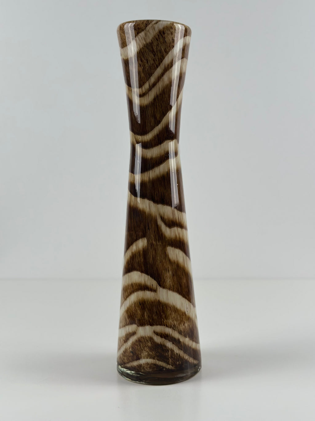 Käsinpuhallettu studiolasimaljakko – 38 cm