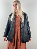 Saki – ajaton nahkatakki, koko 42