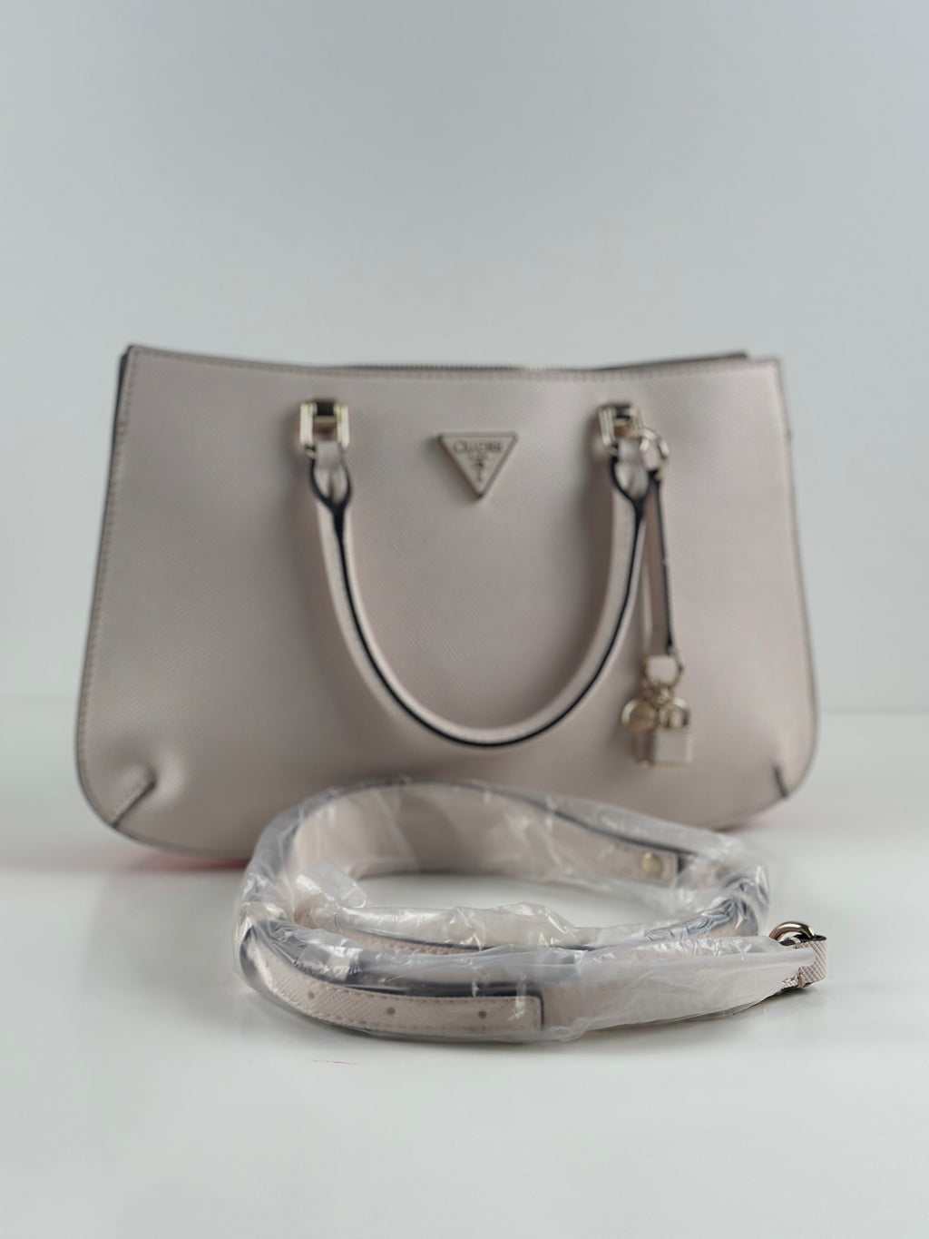 Guess Vikky Satchel – New product