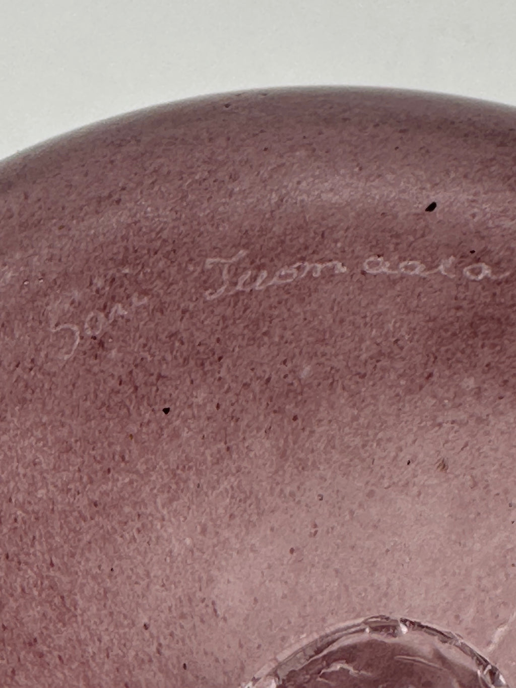 Signeerattu studiolasityö – Nuutajärvi 13.12.2001