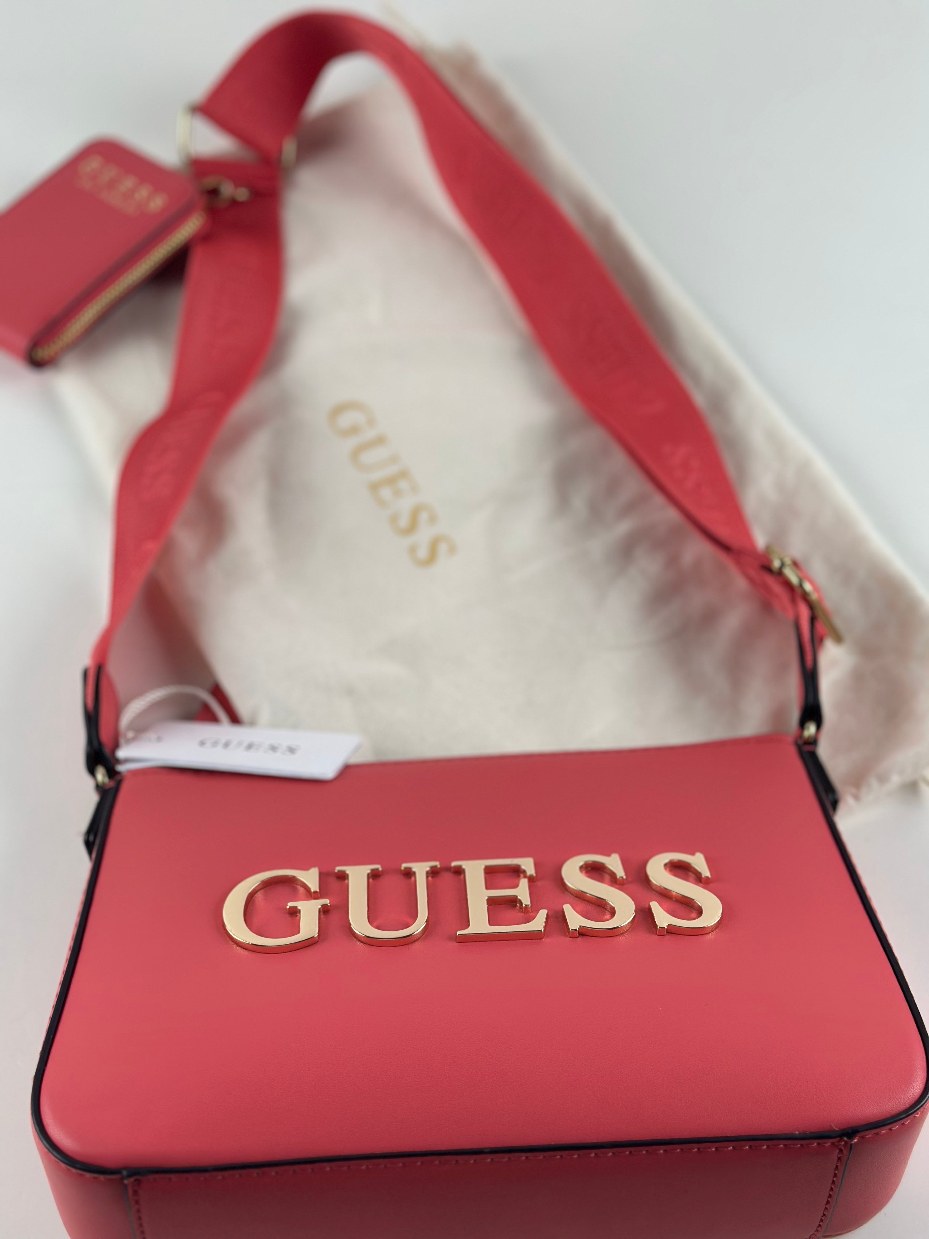 GUESS Beacon Falls Mini Top Zip Xbody – uusi, laput kiinni