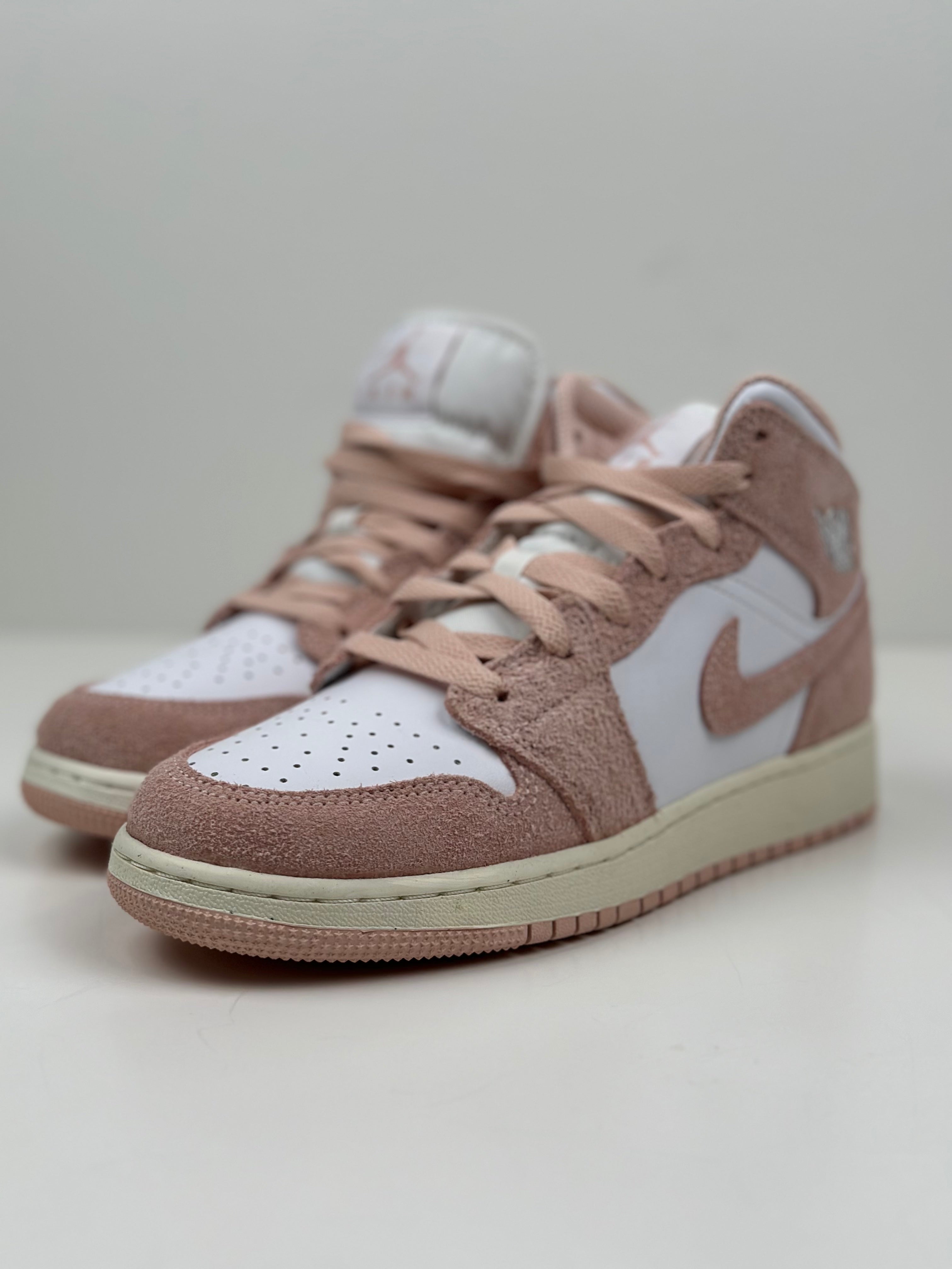 Air Jordan 1 Mid SE (GS) – Legend Pink (EU 38)