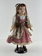 Posliinikoristenukke 42 cm – romanttinen sisustusesine