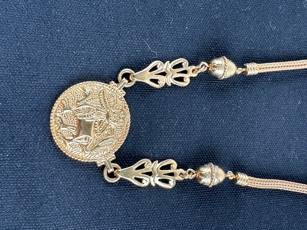 Aurinkoleijona – 18K kultainen kaulakoru