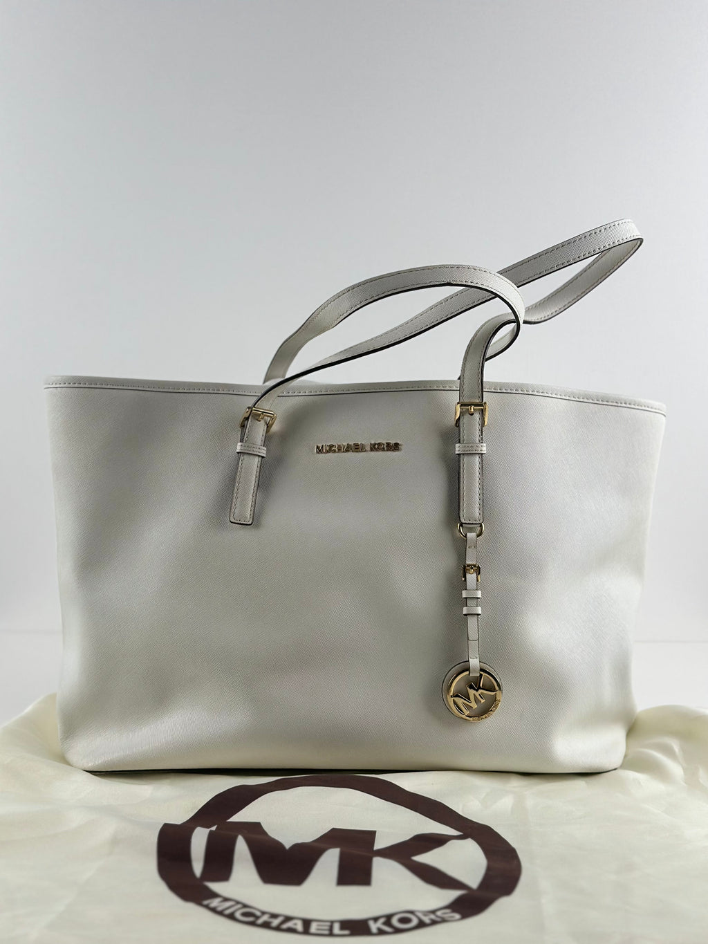 Michael Kors Jet Set Travel Tote – vaalea nahkalaukku