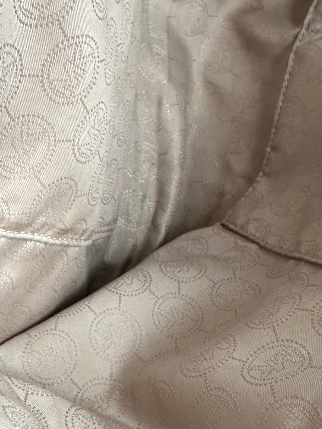 Michael Kors Jet Set Travel Tote – vaalea nahkalaukku