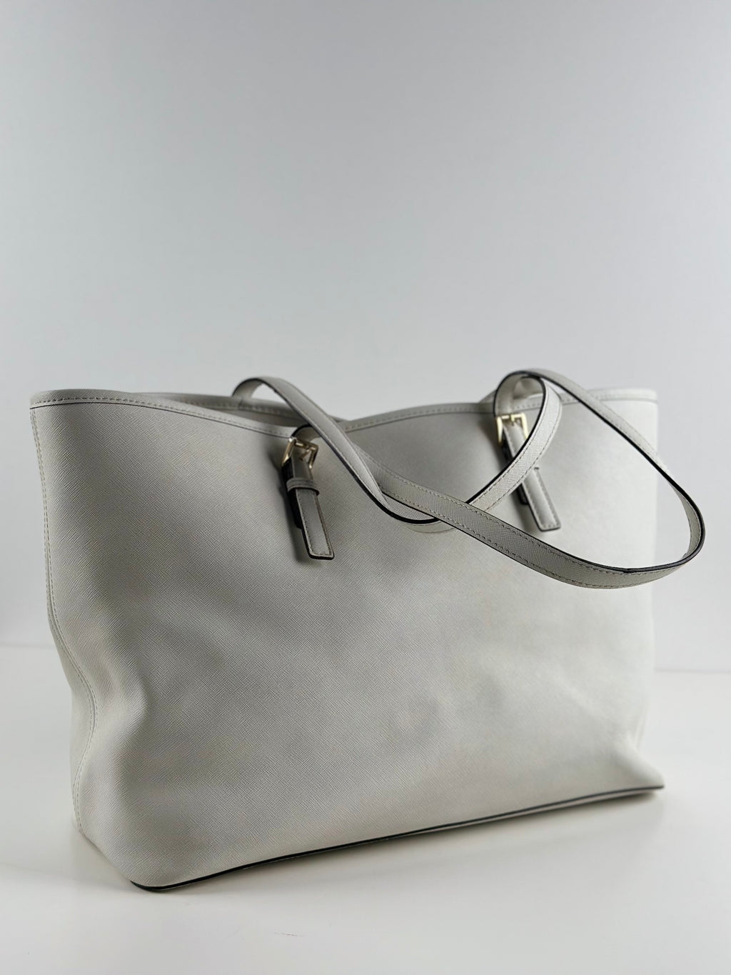 Michael Kors Jet Set Travel Tote – vaalea nahkalaukku