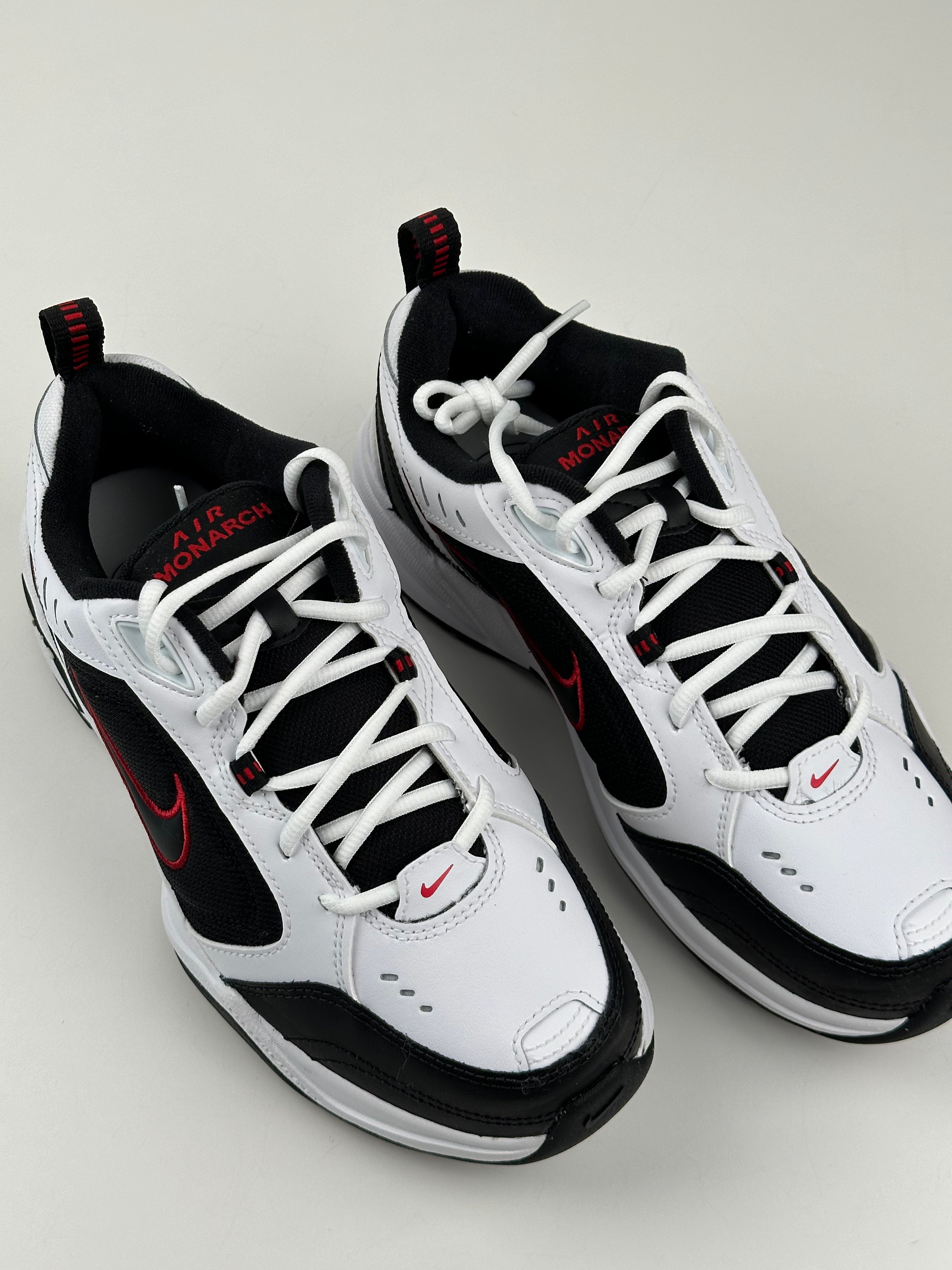 Nike Air Monarch
