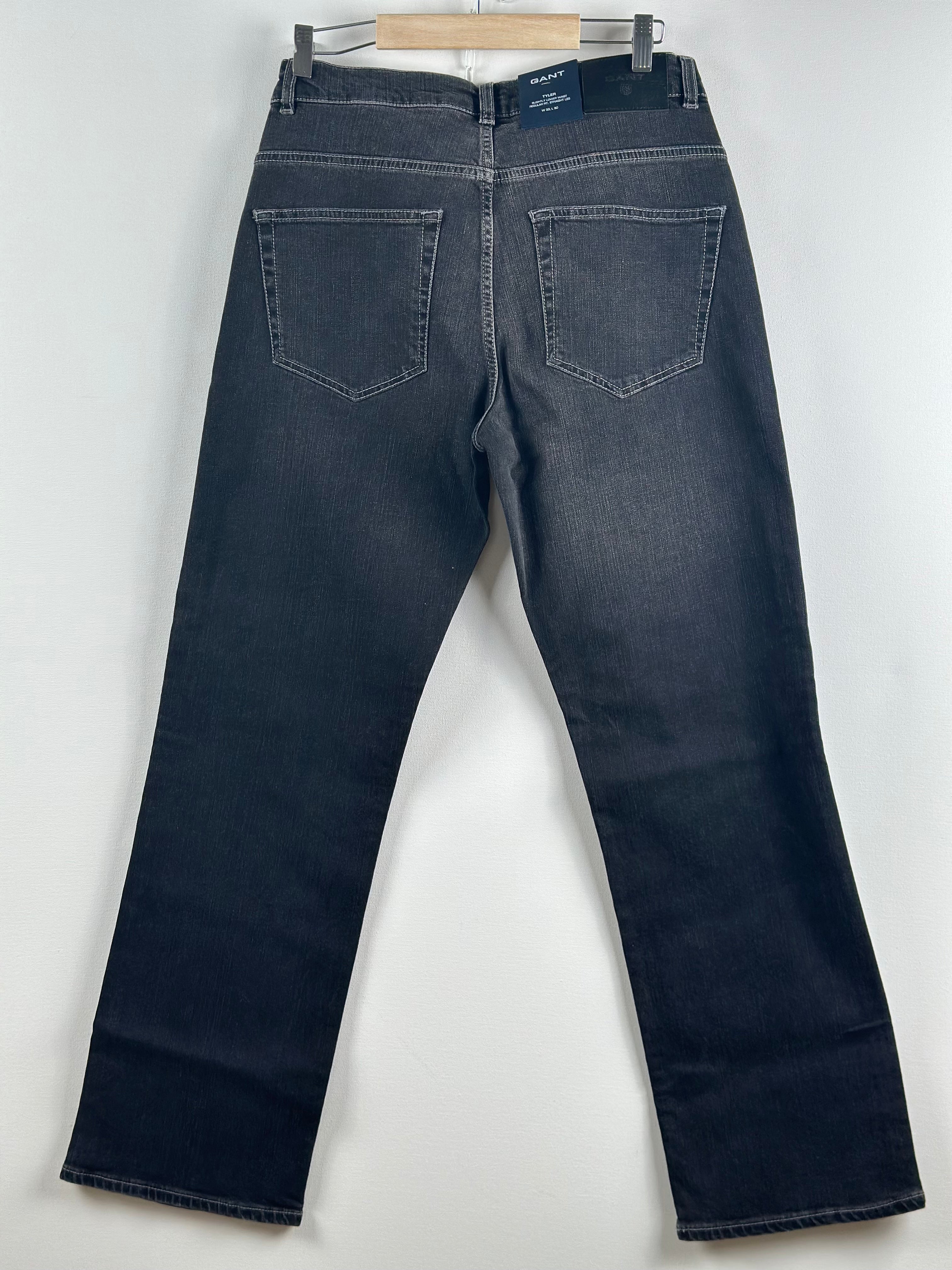 GANT “Tyler” farkut – koko W33/L30 (uusi, laput kiinni)