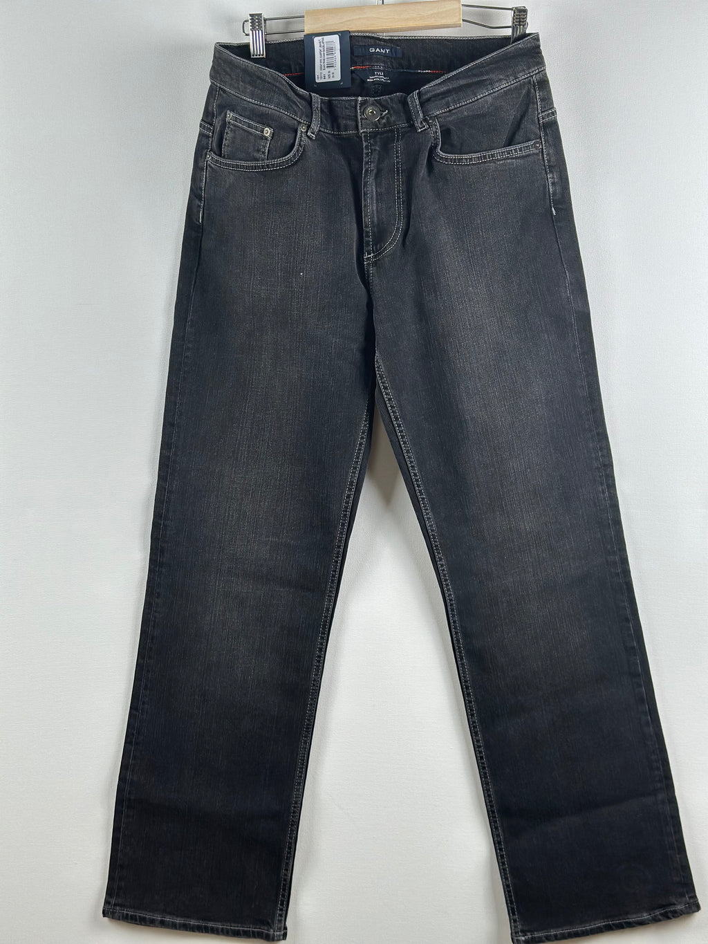 GANT “Tyler” farkut – koko W33/L30 (uusi, laput kiinni)